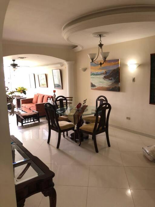 Luxury Apart 2 Rooms, Jacuzzi, Excellent Location. * Cartagena