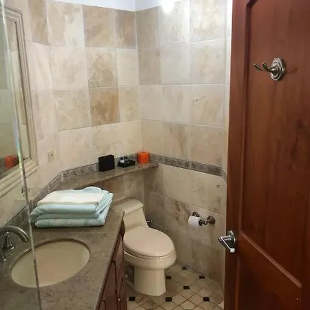 Luxury 2 Rooms, Jacuzzi, Excellent Location. Apartamento