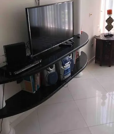 Luxury 2 Rooms, Jacuzzi, Excellent Location. Apartamento *