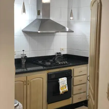 Luxury 2 Rooms, Jacuzzi, Excellent Location. * Cartagena